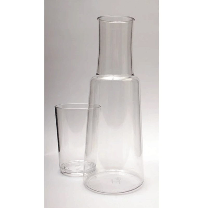 Carafe and Drinking Glasses Clear